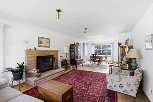 631 E Wilson St, Oconomowoc, WI 53066 - Photo 7