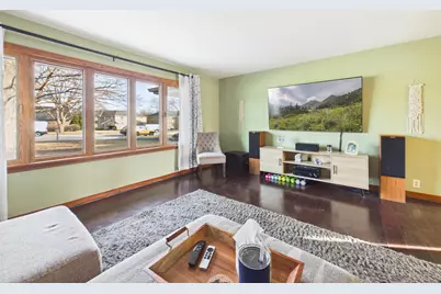 W180N8607  Town Hall Rd, Menomonee Falls, WI 53051 - Photo 21