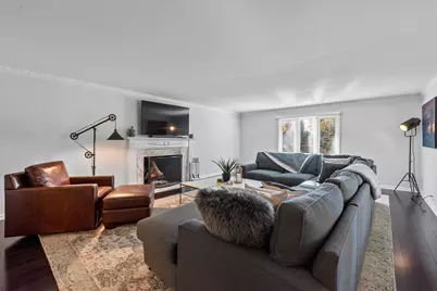 14220  Hillside Rd, Elm Grove, WI 53122 - Photo 13