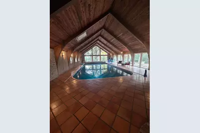 14220  Hillside Rd, Elm Grove, WI 53122 - Photo 41