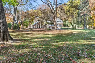 14220 Hillside Rd, Elm Grove, WI 53122 - Photo 55