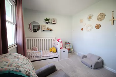 9830 W Plainfield Ave, Greenfield, WI 53228 - Photo 25