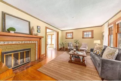 824 N 66th St, Wauwatosa, WI 53213 - Photo 3