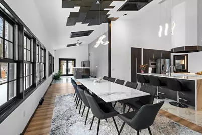 402  Wild Oak Dr, Manitowoc, WI 54220 - Photo 37