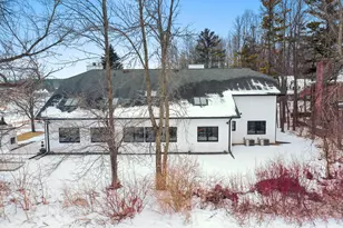 402 Wild Oak Dr, Manitowoc, WI 54220 - Photo 65