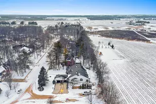 402 Wild Oak Dr, Manitowoc, WI 54220 - Photo 67