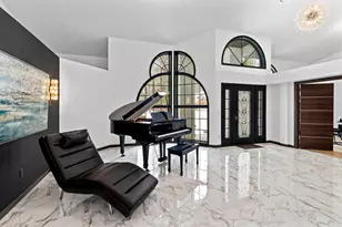 402 Wild Oak Dr, Manitowoc, WI 54220 - Photo 13