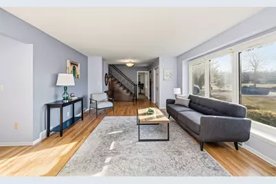 11116 N Riverland Ct, Mequon, WI 53092 - Photo 3