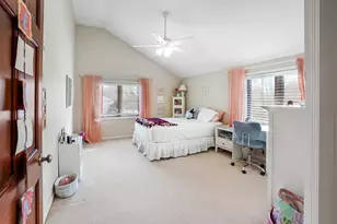 N52W16073 Bette Dr, Menomonee Falls, WI 53051 - Photo 21