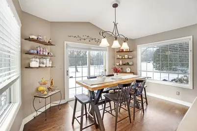 N52W16073  Bette Dr, Menomonee Falls, WI 53051 - Photo 11