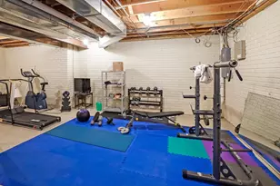 N52W16073 Bette Dr, Menomonee Falls, WI 53051 - Photo 25