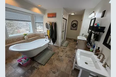 5451  County Highway Tt -, Sun Prairie, WI 53559 - Photo 17