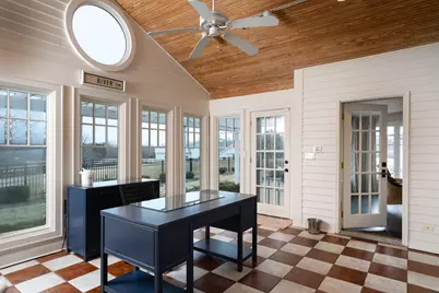 13700 N Riverland Rd, Mequon, WI 53097 - Photo 17