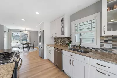 W322S7085  Claire Dr, Mukwonago, WI 53149 - Photo 3