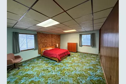 1008  Parkway Blvd, Two Rivers, WI 54241 - Photo 9