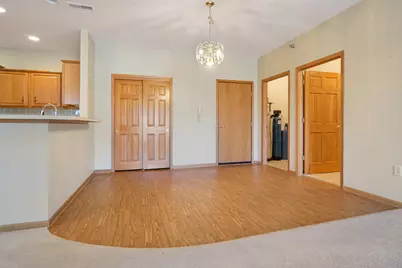 223  Fifth St #211, Hartford, WI 53027 - Photo 7