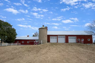 2237  Washington Ave, Cedarburg, WI 53012 - Photo 85