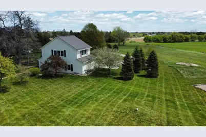 2237  Washington Ave, Cedarburg, WI 53012 - Photo 77