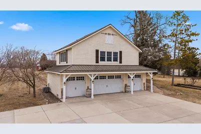 2237  Washington Ave, Cedarburg, WI 53012 - Photo 67