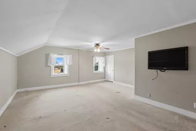 2237  Washington Ave, Cedarburg, WI 53012 - Photo 45