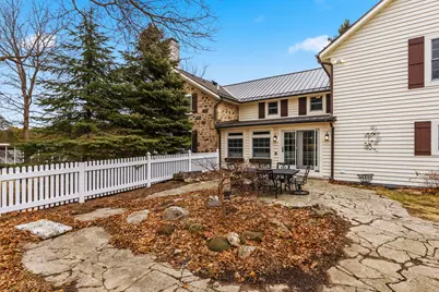 2237  Washington Ave, Cedarburg, WI 53012 - Photo 101