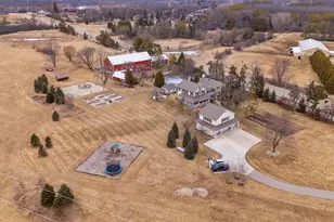 2237 Washington Ave, Cedarburg, WI 53012 - Photo 117