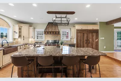 2237  Washington Ave, Cedarburg, WI 53012 - Photo 23