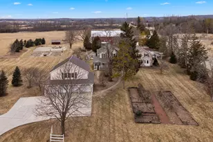 2237 Washington Ave, Cedarburg, WI 53012 - Photo 115