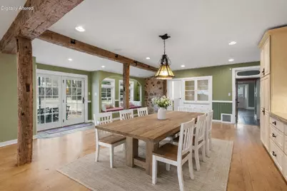 2237  Washington Ave, Cedarburg, WI 53012 - Photo 19