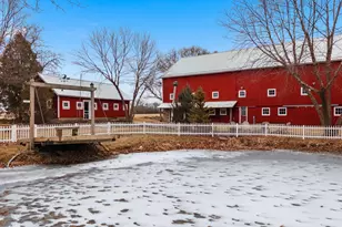 2237 Washington Ave, Cedarburg, WI 53012 - Photo 75