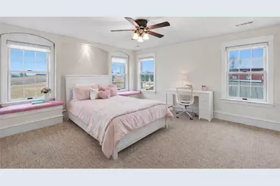 2237  Washington Ave, Cedarburg, WI 53012 - Photo 53