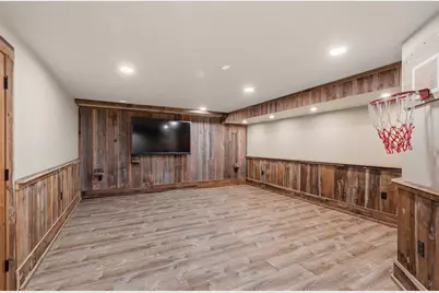 2237  Washington Ave, Cedarburg, WI 53012 - Photo 55