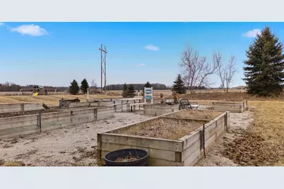 2237  Washington Ave, Cedarburg, WI 53012 - Photo 99