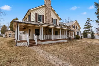 2237  Washington Ave, Cedarburg, WI 53012 - Photo 81