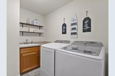 558  Pickett St St, Plymouth, WI 53073 - Photo 13