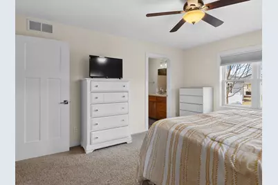 558  Pickett St St, Plymouth, WI 53073 - Photo 15