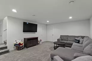 558 Pickett St St, Plymouth, WI 53073 - Photo 21