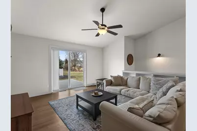 558  Pickett St St, Plymouth, WI 53073 - Photo 11