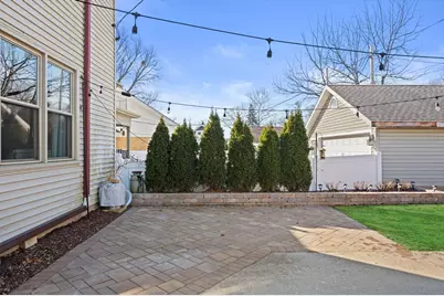 8202 W Woodland Ave, Wauwatosa, WI 53213 - Photo 39