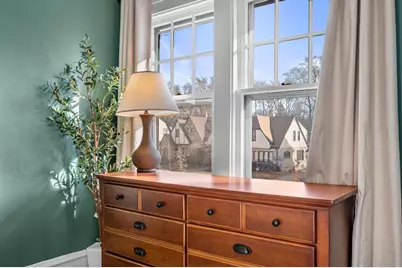 8202 W Woodland Ave, Wauwatosa, WI 53213 - Photo 25