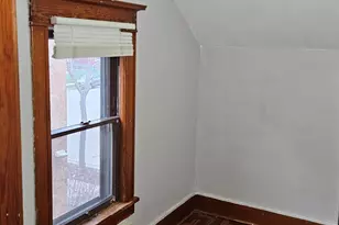 2304 Thor Ave, Racine, WI 53405 - Photo 11
