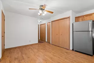 601 Barrington Ct, West Bend, WI 53095 - Photo 15