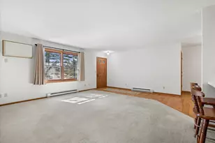 601 Barrington Ct, West Bend, WI 53095 - Photo 9