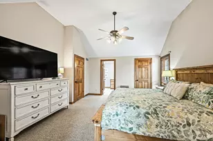 N51W16948 Fair Oak Pkwy, Menomonee Falls, WI 53051 - Photo 25