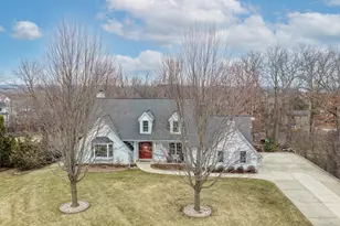 N51W16948 Fair Oak Pkwy, Menomonee Falls, WI 53051 - Photo 41