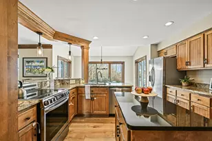 N51W16948 Fair Oak Pkwy, Menomonee Falls, WI 53051 - Photo 21