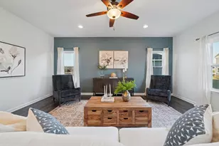 W139N6328 Bridal Wreath Ln, Menomonee Falls, WI 53051 - Photo 15