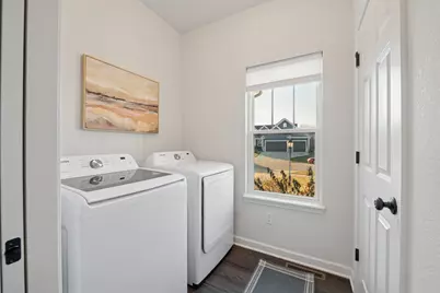 W139N6328  Bridal Wreath Ln, Menomonee Falls, WI 53051 - Photo 19