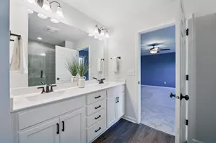 W139N6328 Bridal Wreath Ln, Menomonee Falls, WI 53051 - Photo 27