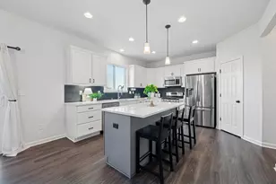 W139N6328 Bridal Wreath Ln, Menomonee Falls, WI 53051 - Photo 1